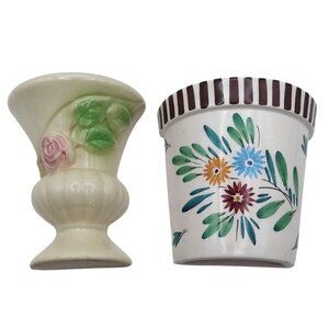 Vintage Mid Century Modern Hand Painted Ceramic Floral Wall Pocket Vase Set Of 2